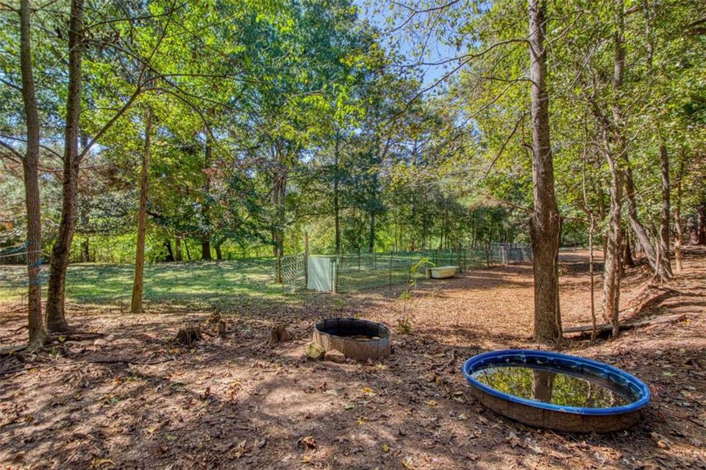1735 Highway 85 Senoia GA 30276