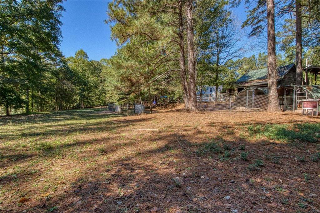 1735 Highway 85 Senoia GA 30276