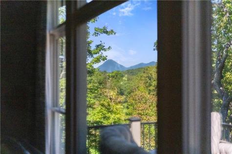 26 Placer Drive Dahlonega GA 30533