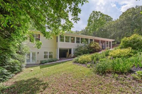 7616 Highland Oaks Drive Young Harris GA 30582