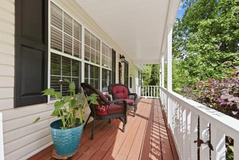 7616 Highland Oaks Drive Young Harris GA 30582