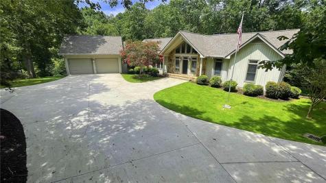 156 Thundering Waters Drive Cornelia GA 30531