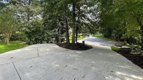 156 Thundering Waters Drive Cornelia GA 30531