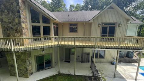 156 Thundering Waters Drive Cornelia GA 30531
