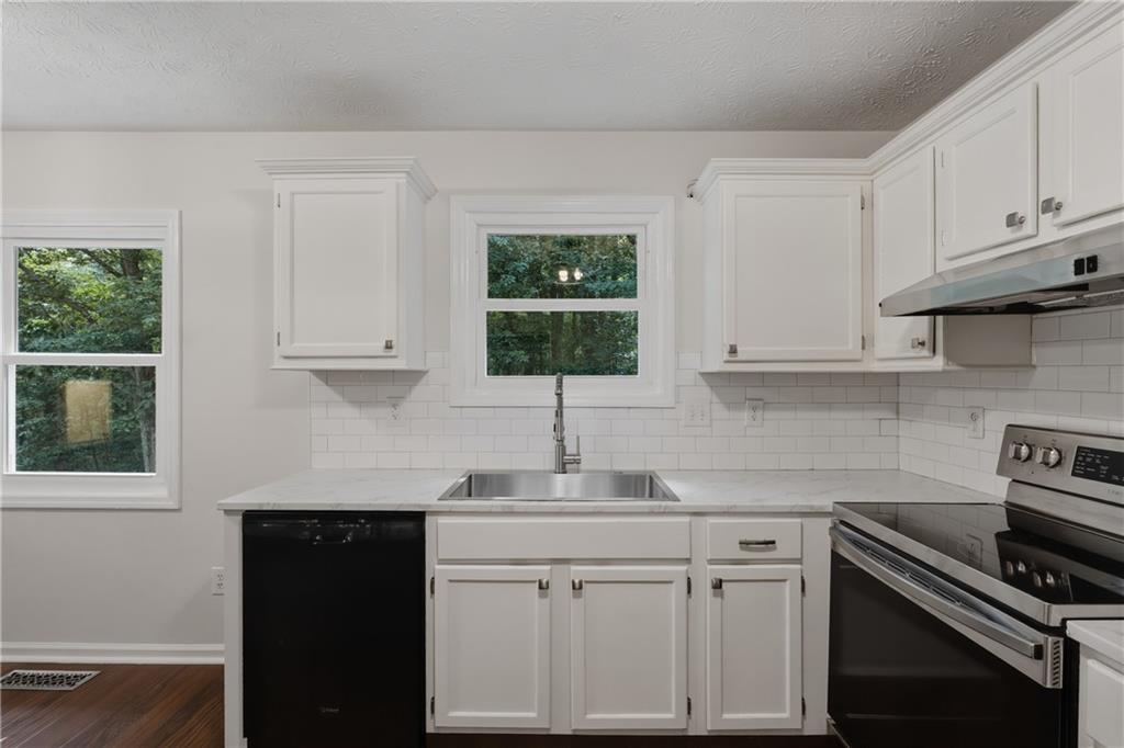 3242 Boulder Brook Drive Lithonia GA 30038