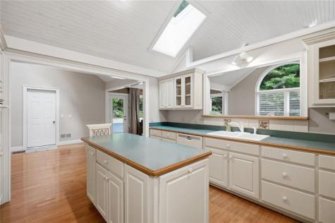 1121 Woodland Trace Jasper GA 30143