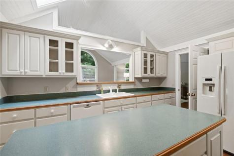 1121 Woodland Trace Jasper GA 30143