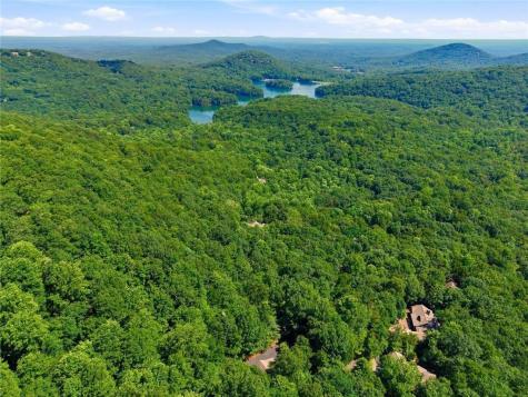 1121 Woodland Trace Jasper GA 30143