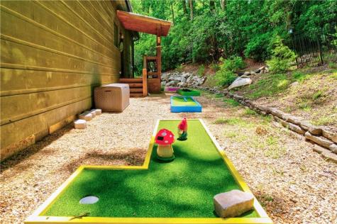 50 Trails End Court Ellijay GA 30536