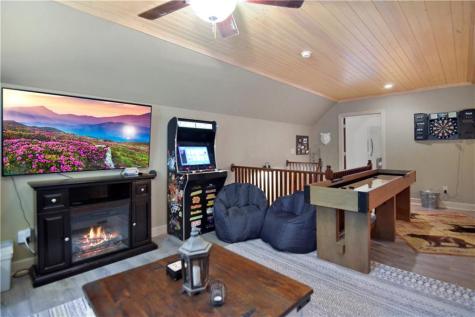 50 Trails End Court Ellijay GA 30536