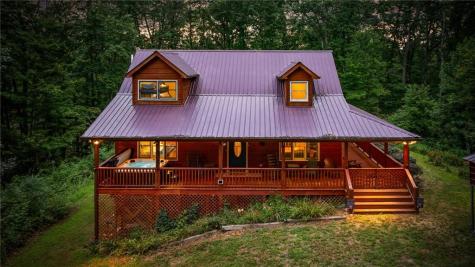 842 Craigtown Ellijay GA 30540