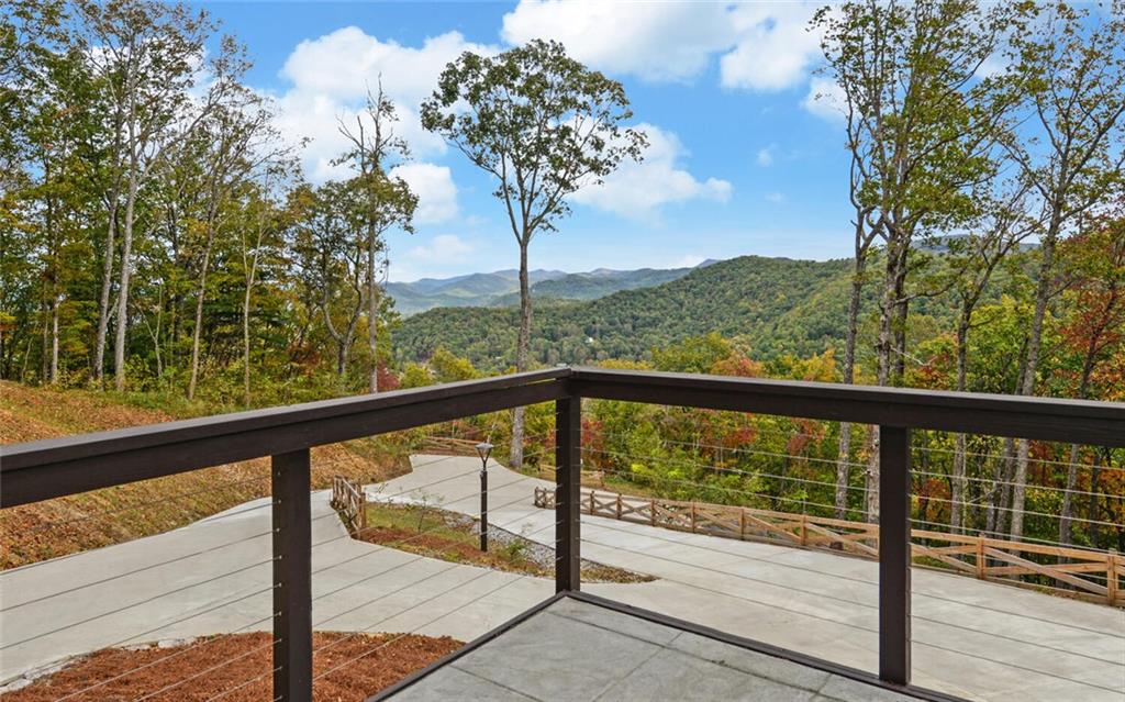333 Favor Lane Rabun Gap GA 30568