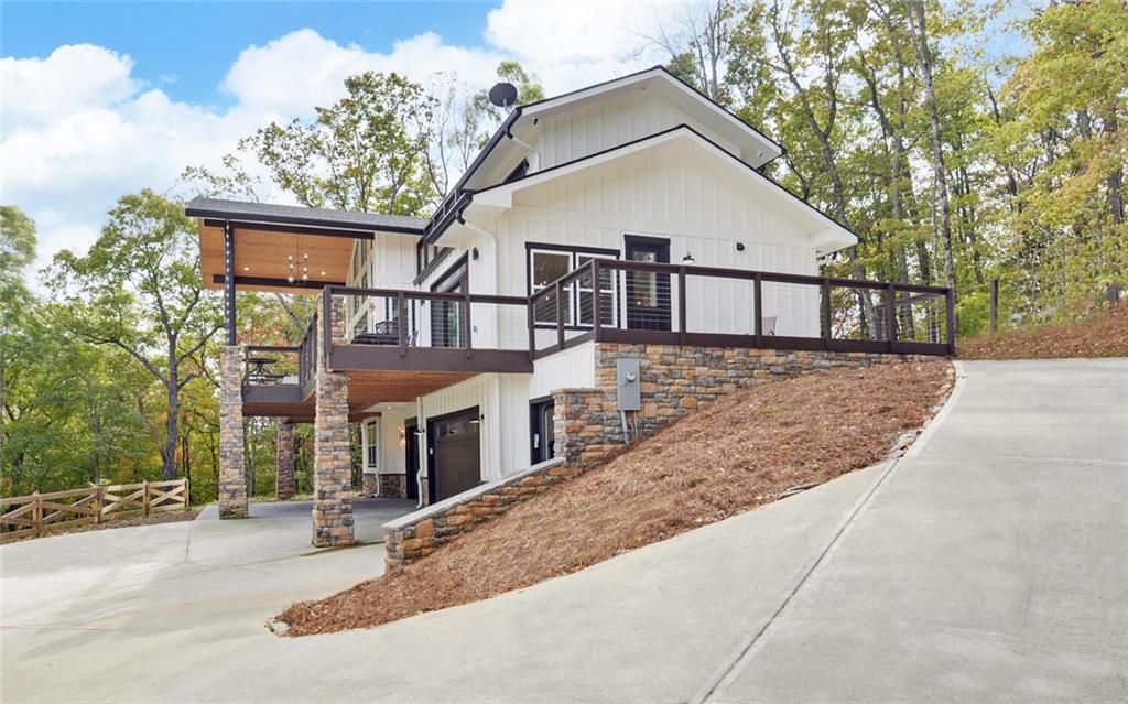 333 Favor Lane Rabun Gap GA 30568