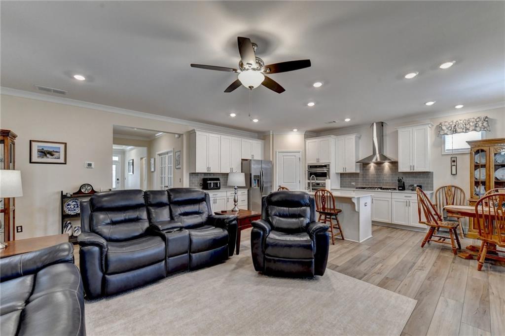 1621 Saddlegate Drive Canton GA 30114