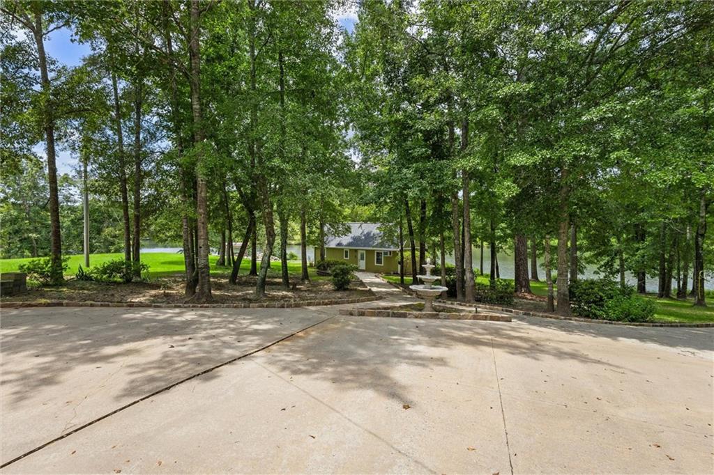 5098 Crescent Road Dry Branch GA 31020