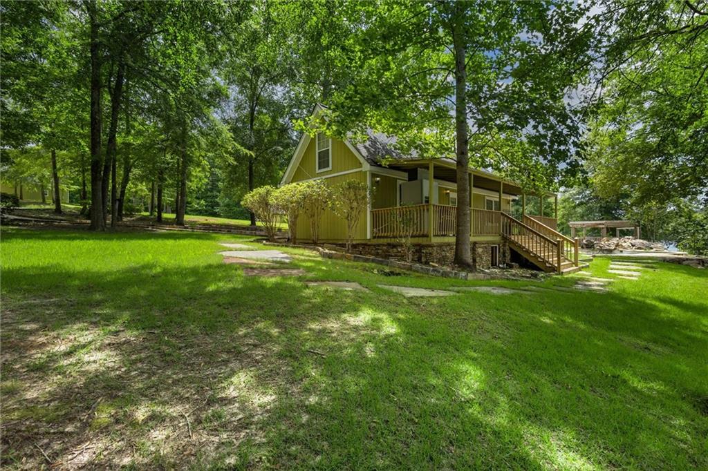 5098 Crescent Road Dry Branch GA 31020