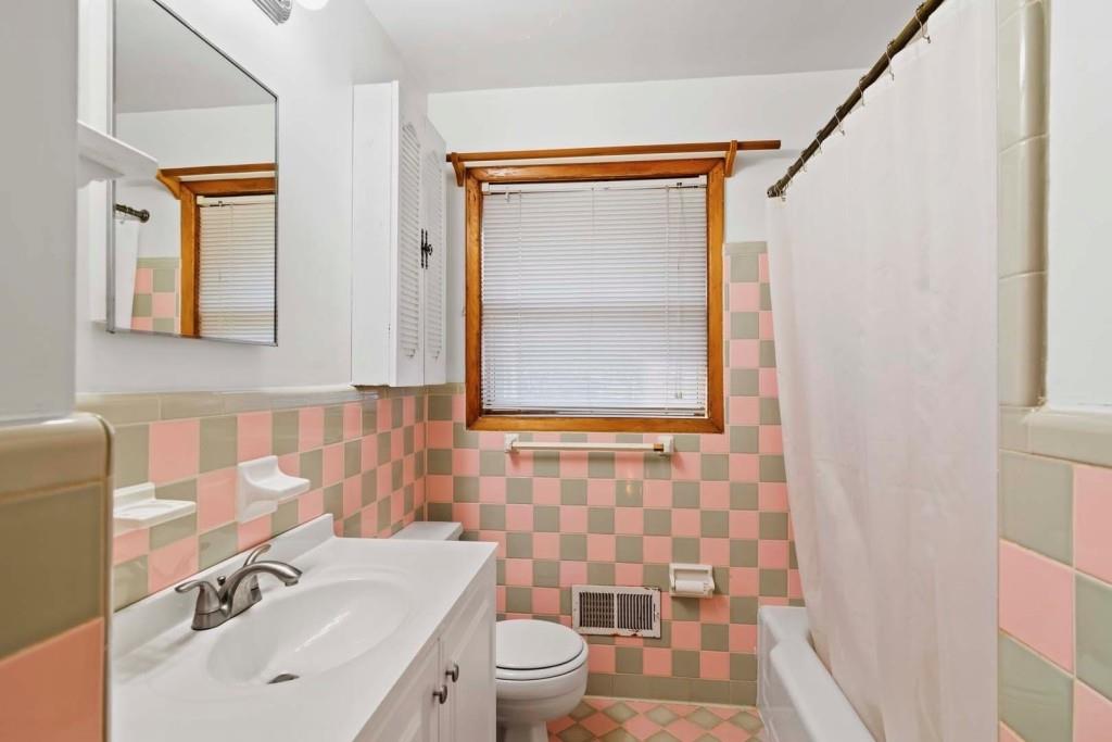 1921 NE West Hightower Trail Conyers GA 30012