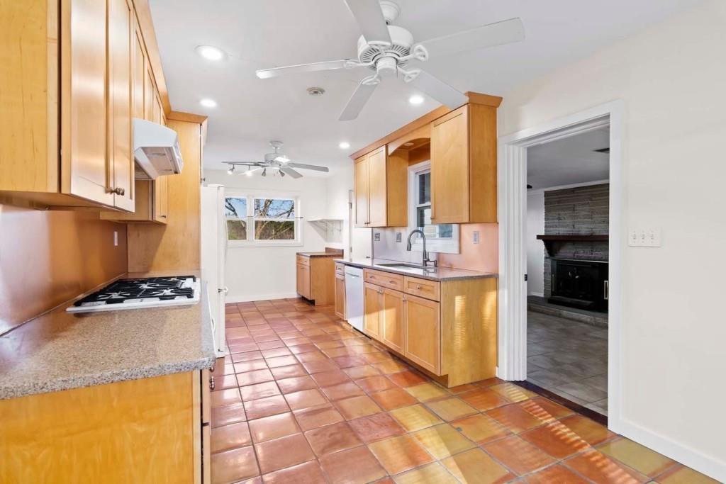 1921 NE West Hightower Trail Conyers GA 30012