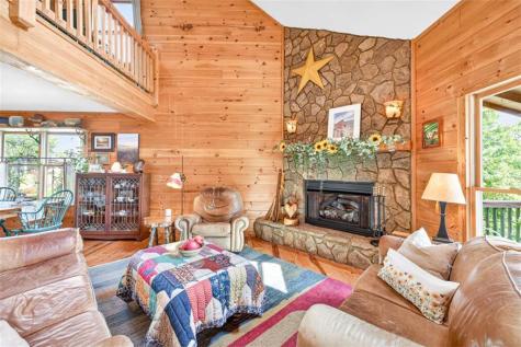 95 Scenic Way Ellijay GA 30540