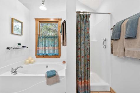 95 Scenic Way Ellijay GA 30540