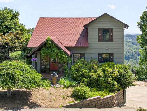 95 Scenic Way Ellijay GA 30540