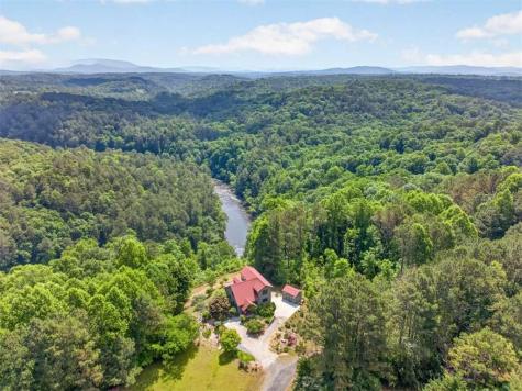 95 Scenic Way Ellijay GA 30540