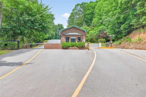 95 Scenic Way Ellijay GA 30540