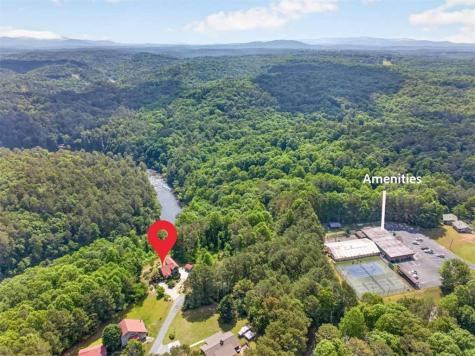 95 Scenic Way Ellijay GA 30540