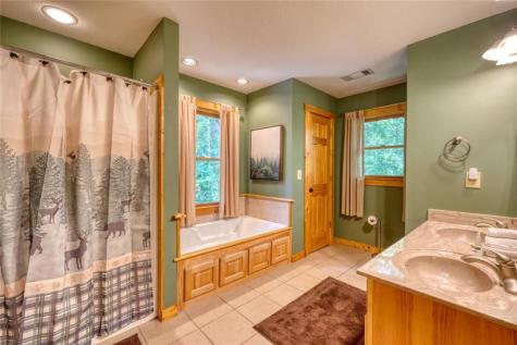 75 Carol Lane Ellijay GA 30540