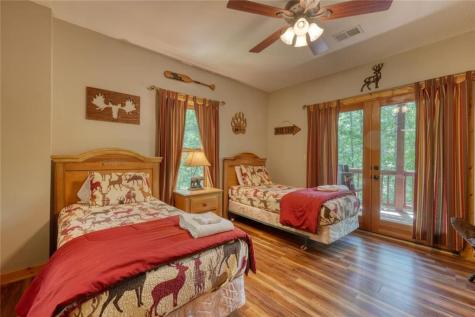 75 Carol Lane Ellijay GA 30540