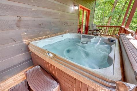 75 Carol Lane Ellijay GA 30540