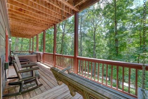 75 Carol Lane Ellijay GA 30540