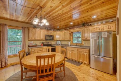 75 Carol Lane Ellijay GA 30540
