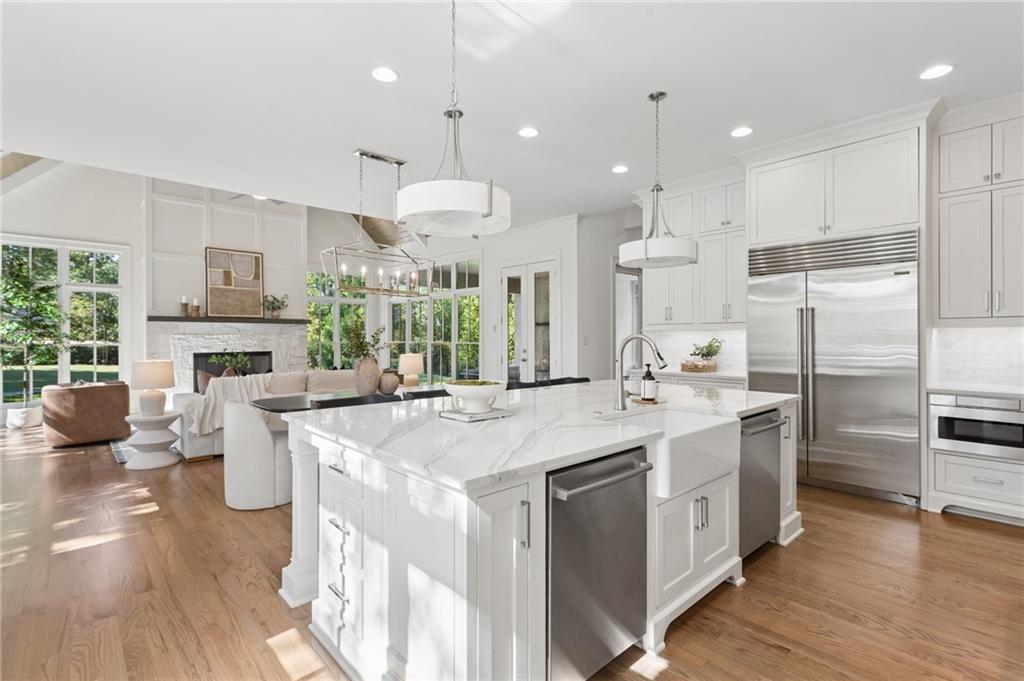 4566 Dudley Lane Sandy Springs GA 30327