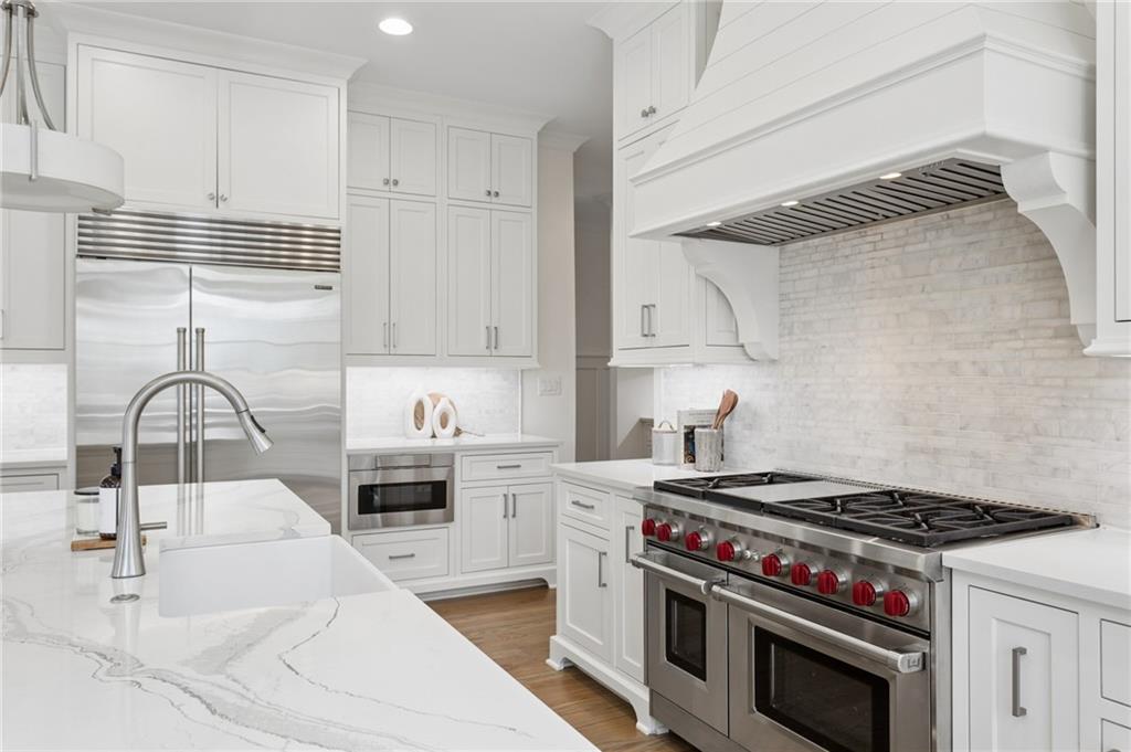 4566 Dudley Lane Sandy Springs GA 30327