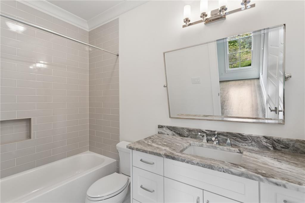 4566 Dudley Lane Sandy Springs GA 30327