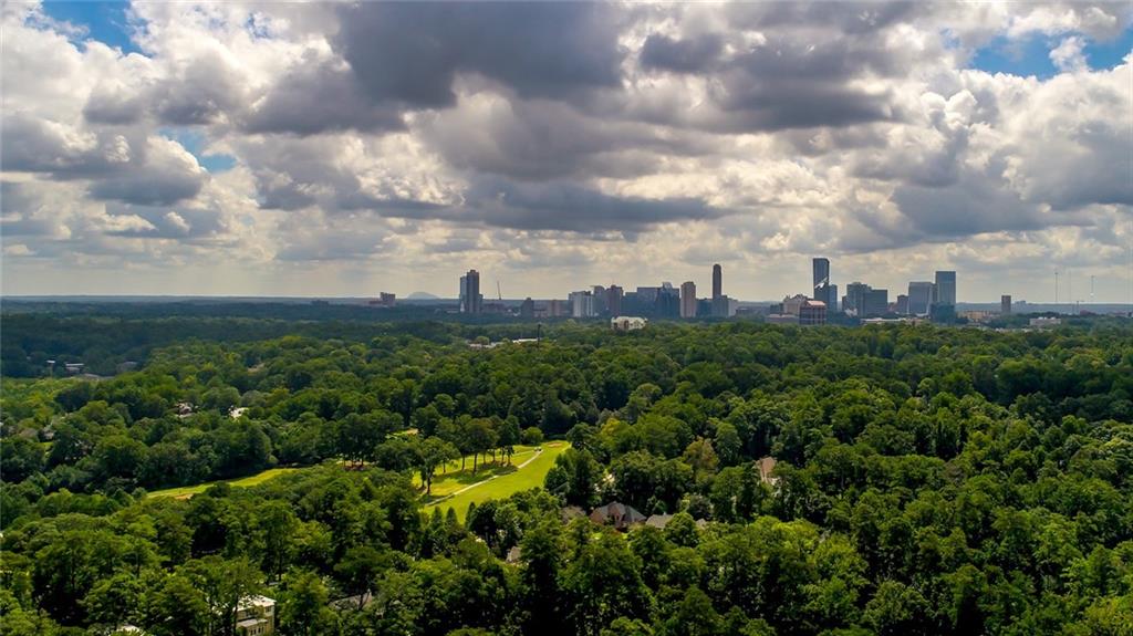 4566 Dudley Lane Sandy Springs GA 30327
