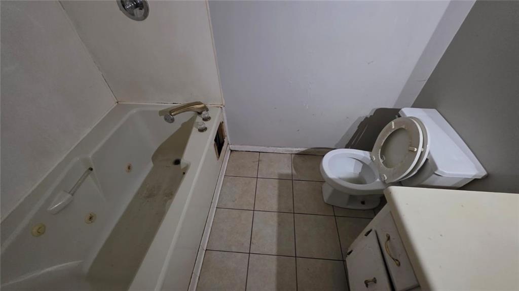 870 Navajo Trail Covington GA 30016