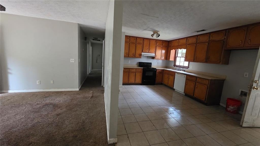 870 Navajo Trail Covington GA 30016