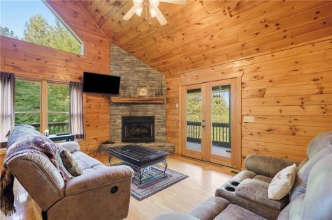 624 Rhonda Lane Mineral Bluff GA 30559