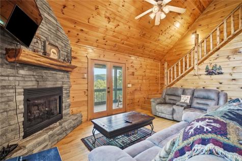 624 Rhonda Lane Mineral Bluff GA 30559