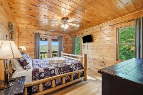 624 Rhonda Lane Mineral Bluff GA 30559