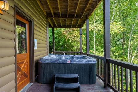 624 Rhonda Lane Mineral Bluff GA 30559
