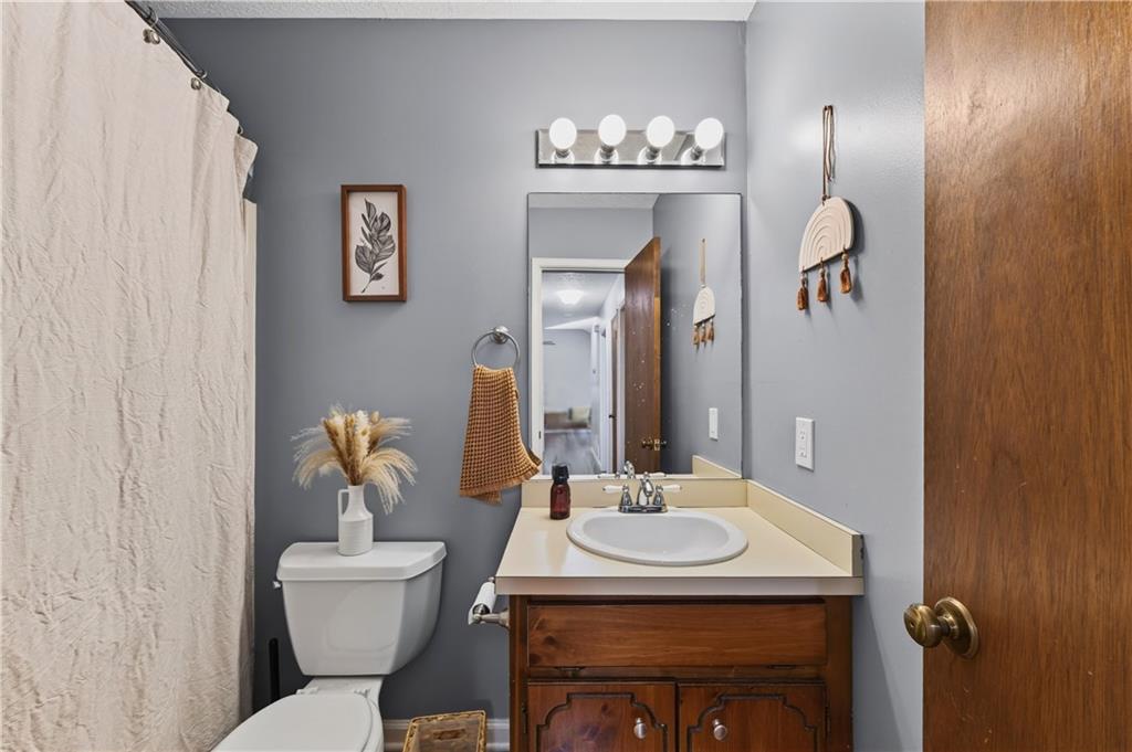 2387 Mohawk Trail Acworth GA 30102