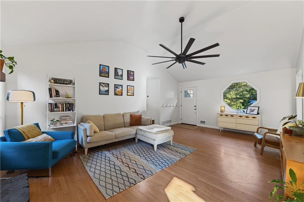 2387 Mohawk Trail Acworth GA 30102