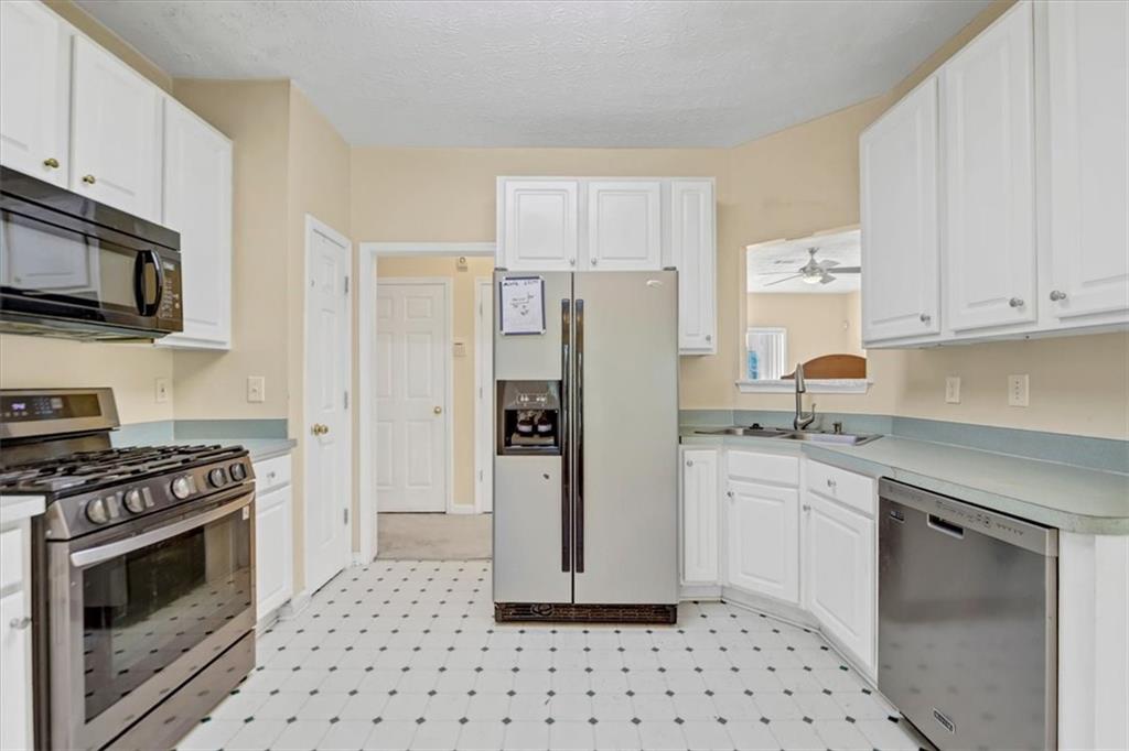 141 Derby Drive Riverdale GA 30274
