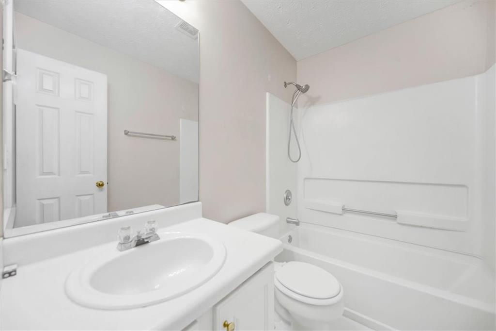 141 Derby Drive Riverdale GA 30274