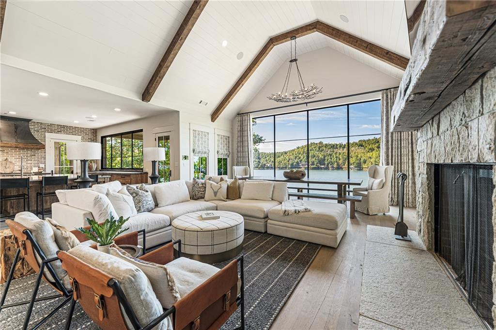 1514 Murray Cove Road Tiger GA 30576