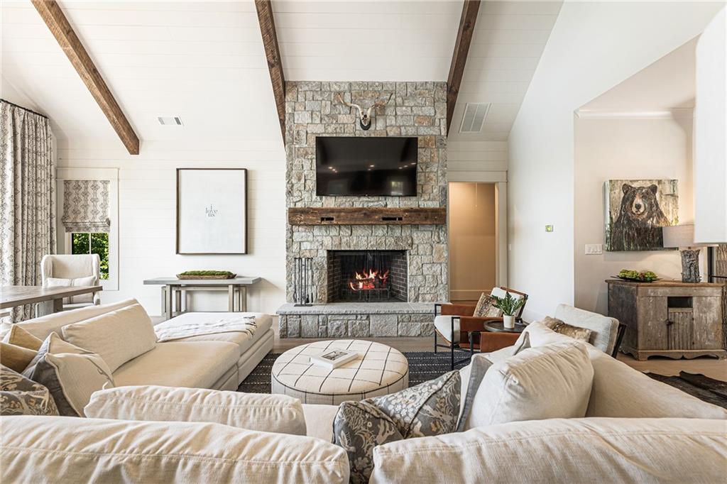 1514 Murray Cove Road Tiger GA 30576