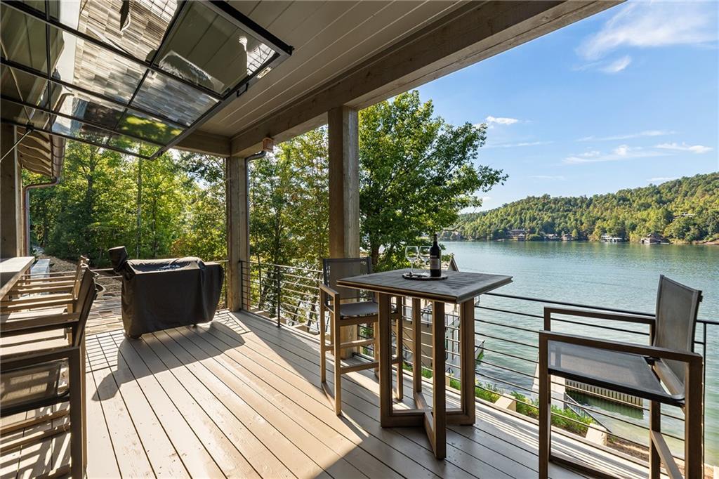 1514 Murray Cove Road Tiger GA 30576